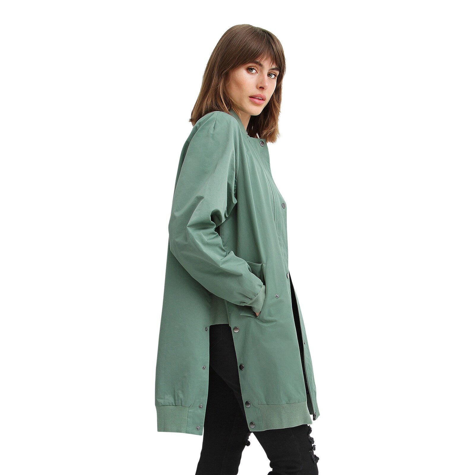 Chasing-You-Long-Bomber-Jacket_f6b02801-7631-418f-88f5-e893c3f29945 1280706362