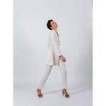 White-Tailoring-Slim-Pants_5d9e6794-21c7-4d4a-97df-318595d84e58
